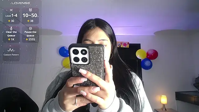 Snapshot of Melannyy_V chatting on July 2, 12:55 pm Melannyy V online show from July 2, 12:55 pm