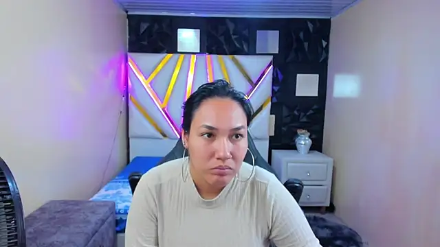 SammyEvanns  online show from July 24, 11:14 pm
