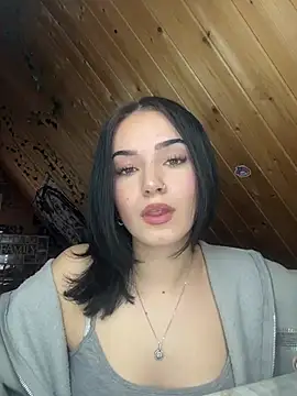 Snapshot of hellokiityy chatting on March 21, 1:16 pm hellokiityy online show from March 21, 1:16 pm