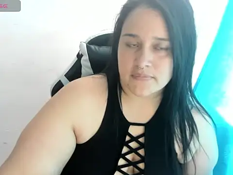 Snapshot of Atenea_19_ chatting on April 7, 6:08 pm Atenea 19 online show from April 7, 6:08 pm