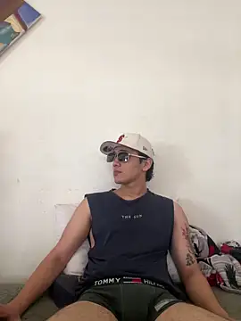 Hazhitr online show from March 20, 2:33 pm