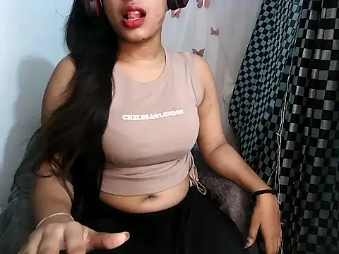 Snapshot of Ishika_baby_ chatting on July 7, 8:13 pm Ishika baby online show from July 7, 8:13 pm