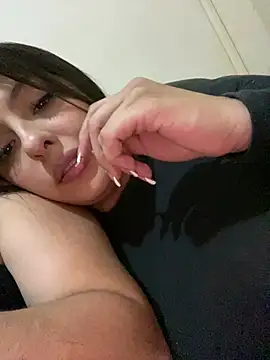 emiiross online show from July 1, 6:26 am