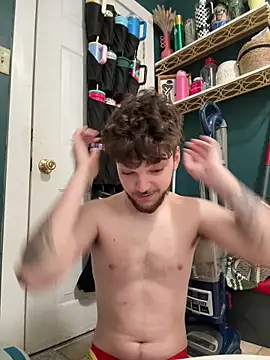 Snapshot of dommydom7177 chatting on March 22, 12:41 pm dommydom7177 online show from March 22, 12:41 pm