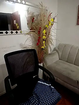 angel rousse01 online show from March 27, 12:49 pm