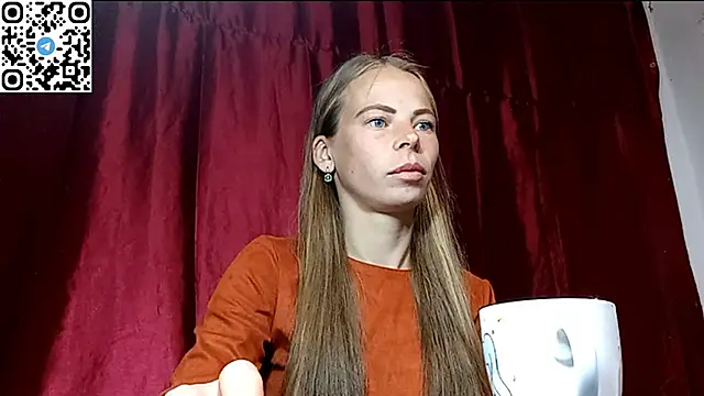 Snapshot of SilentPassion567 chatting on May 11, 8:50 pm SilentPassion567 online show from May 11, 8:50 pm