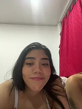 Snapshot of samatha_swet chatting on April 11, 3:11 am samatha swet online show from April 11, 3:11 am