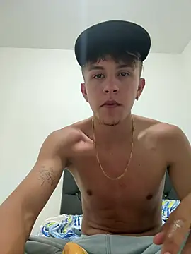 Snapshot of Mateo_savage chatting on March 21, 6:07 am Mateo savage online show from March 21, 6:07 am
