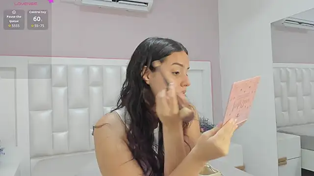 KylieLumi online show from May 2, 12:32 pm