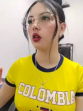 Snapshot of veleria_allurin chatting on July 8, 2:27 am veleria allurin online show from July 8, 2:27 am