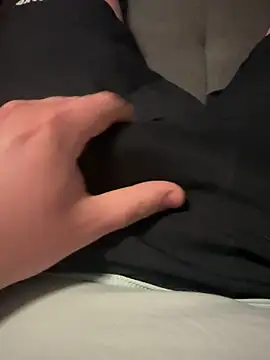 BWC Dilf online show from April 8, 9:37 pm