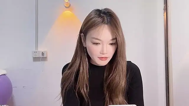 Snapshot of leilei998 chatting on April 21, 10:21 am leilei998 online show from April 21, 10:21 am
