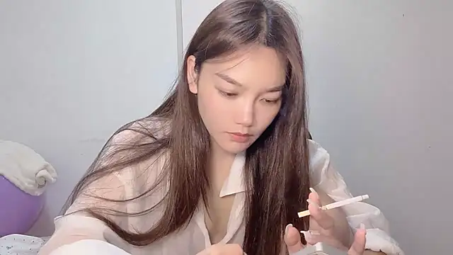 Snapshot of leilei998 chatting on June 3, 8:17 am leilei998 online show from June 3, 8:17 am