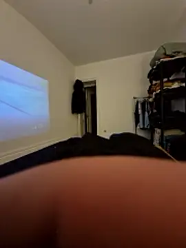 lolo0105 online show from April 14, 7:20 pm