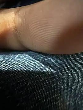 Snapshot of sexy_nudecouples143 chatting on March 19, 1:48 pm sexy nudecouples143 online show from March 19, 1:48 pm