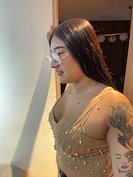 ami santos online show from March 23, 8:02 pm