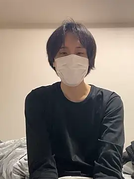 Snapshot of youta200 chatting on July 1, 6:51 pm youta200 online show from July 1, 6:51 pm