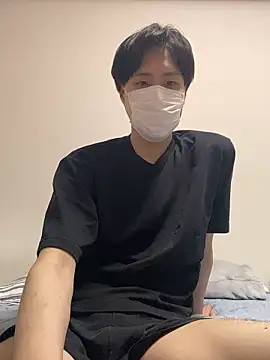Snapshot of youta200 chatting on July 21, 12:51 pm youta200 online show from July 21, 12:51 pm