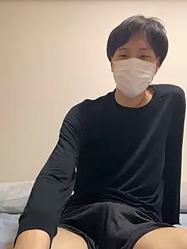 Snapshot of youta200 chatting on July 25, 12:25 pm youta200 online show from July 25, 12:25 pm