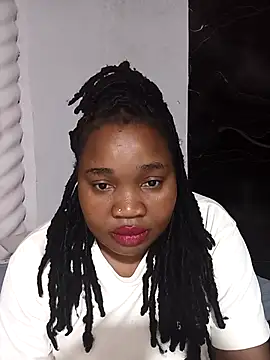 Snapshot of LaReina199991 chatting on March 30, 5:14 pm LaReina199991 online show from March 30, 5:14 pm