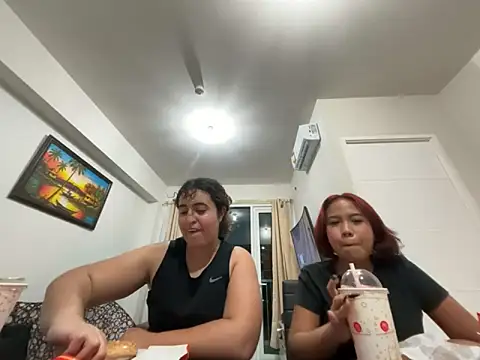 Snapshot of misscutee chatting on April 28, 3:50 pm misscutee online show from April 28, 3:50 pm