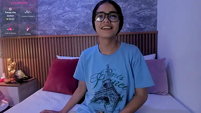 alina sauvage online show from April 29, 12:27 am