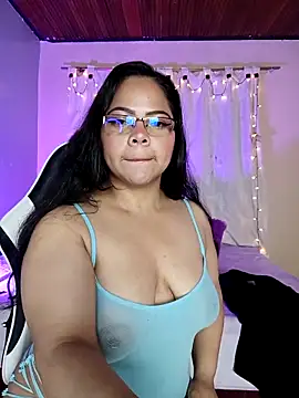 ROUSSE SINCLAIR online show from May 8, 10:26 pm