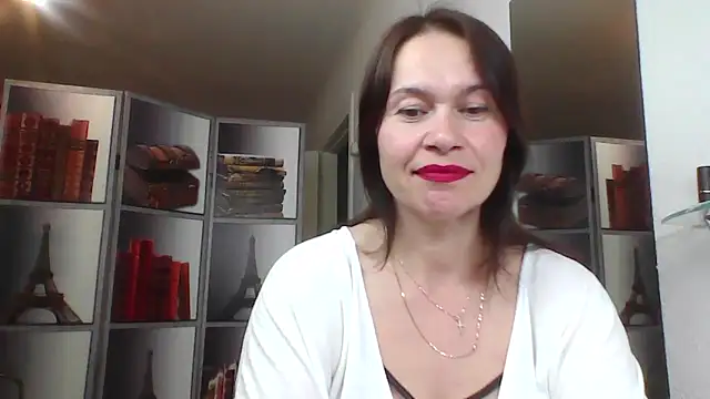 Snapshot of Selena_Moo chatting on May 25, 9:15 am Selena Moo online show from May 25, 9:15 am