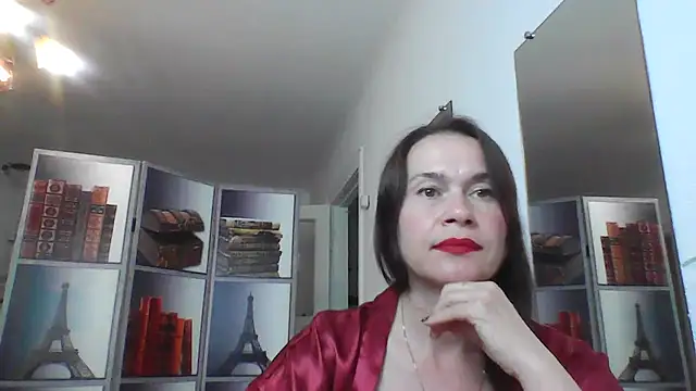 Snapshot of Selena_Moo chatting on July 5, 10:22 am Selena Moo online show from July 5, 10:22 am