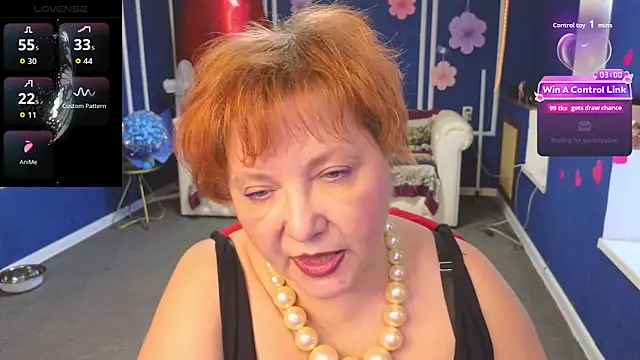 Kira Kingsley online show from March 30, 12:50 pm