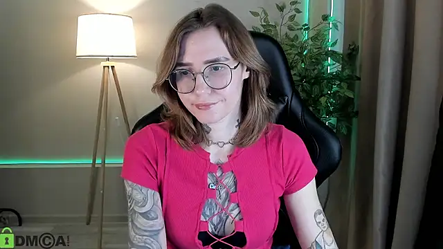 Misha Moss online show from March 23, 9:46 am