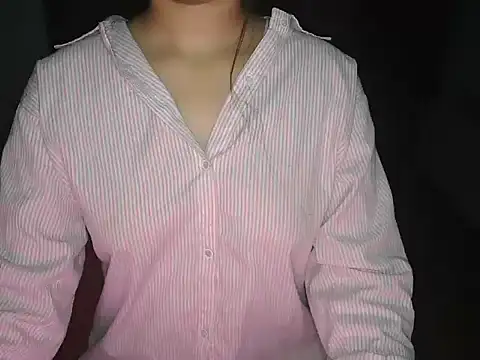 Snapshot of urvashi_rai chatting on July 2, 1:38 am urvashi rai online show from July 2, 1:38 am