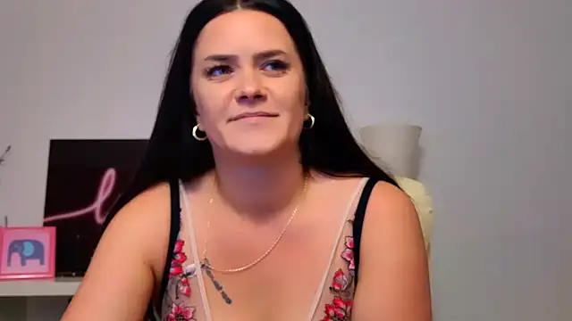 Snapshot of NicolSparkleX chatting on June 12, 7:07 am NicolSparkleX online show from June 12, 7:07 am