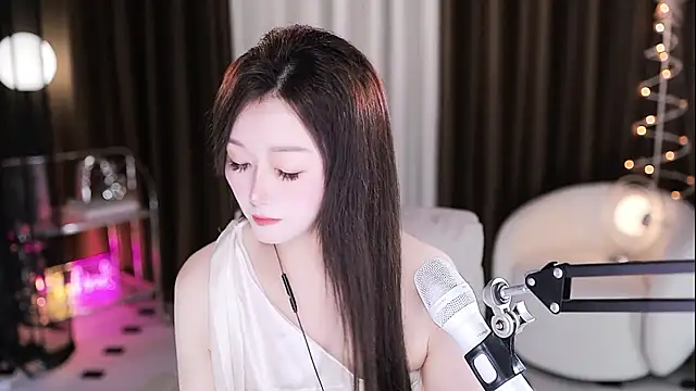 Snapshot of Angelya-888 chatting on May 25, 8:59 pm Angelya-888 online show from May 25, 8:59 pm
