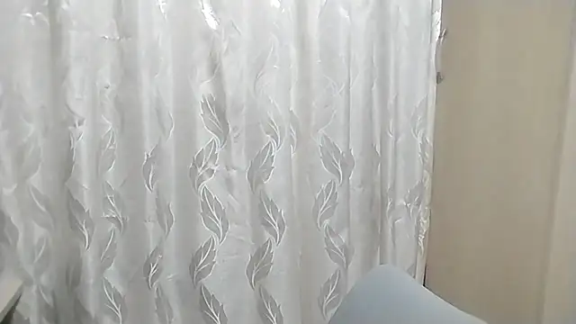 Snapshot of Eva_Ange chatting on April 10, 4:44 pm Eva Ange online show from April 10, 4:44 pm