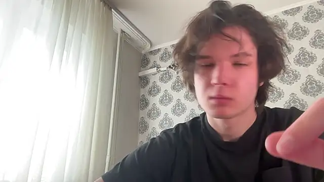 tomasdickpick online show from May 6, 7:24 am