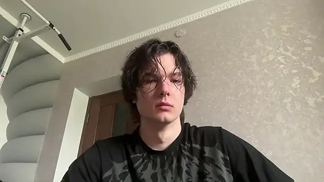 Snapshot of tomasdickpick chatting on May 13, 7:39 am tomasdickpick online show from May 13, 7:39 am