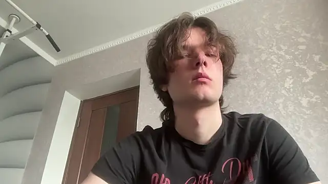 Snapshot of tomasdickpick chatting on May 14, 8:10 am tomasdickpick online show from May 14, 8:10 am