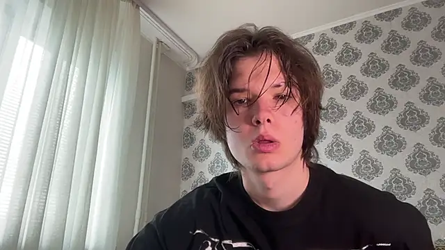 Snapshot of tomasdickpick chatting on May 31, 8:21 am tomasdickpick online show from May 31, 8:21 am