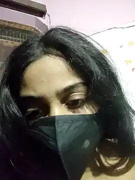Snapshot of ALIZA_FENDY chatting on April 11, 8:24 pm ALIZA FENDY online show from April 11, 8:24 pm
