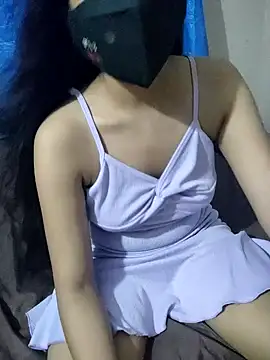 Snapshot of ALIZA_FENDY chatting on April 19, 6:10 pm ALIZA FENDY online show from April 19, 6:10 pm