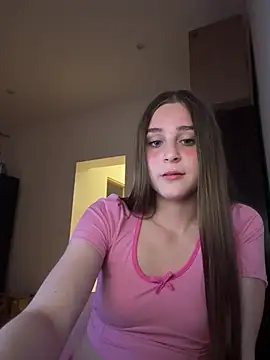 Snapshot of BellMeow_ chatting on May 24, 7:19 pm BellMeow online show from May 24, 7:19 pm