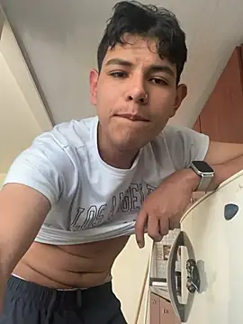 Snapshot of juanma759 chatting on July 2, 4:57 pm juanma759 online show from July 2, 4:57 pm