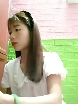 AmyLinee01 online show from June 30, 11:44 am