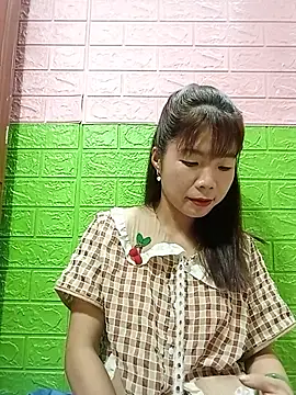 AmyLinee01 online show from July 3, 10:10 am