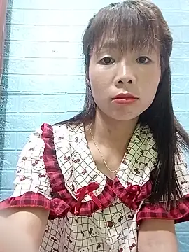 AmyLinee01 online show from July 18, 10:52 am