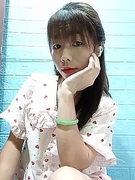 AmyLinee01 online show from July 28, 5:58 am