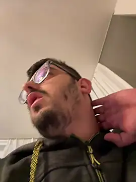 ardie11e online show from April 30, 7:53 pm