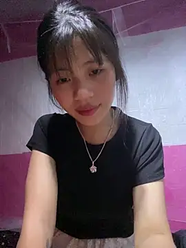 Snapshot of Saka-saka chatting on March 23, 2:54 pm Saka-saka online show from March 23, 2:54 pm