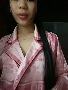 Snapshot of Saka-saka chatting on May 9, 11:43 pm Saka-saka online show from May 9, 11:43 pm